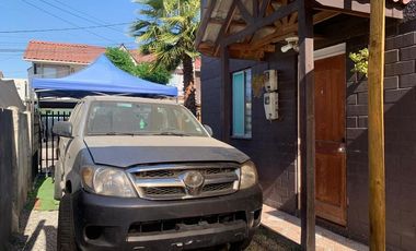 En venta casa 2D+ 1B + Estacionamiento