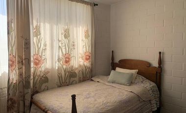 En venta casa 2D+ 1B + Estacionamiento