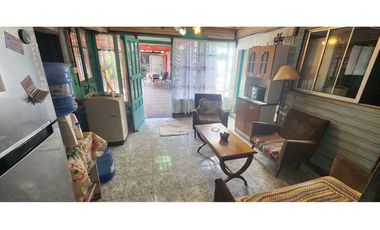 Excelente casa en La Florida.  357 m2 de terreno .