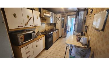 Excelente casa en La Florida.  357 m2 de terreno .