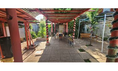 Excelente casa en La Florida.  357 m2 de terreno .