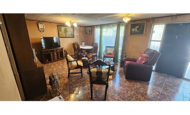 Excelente casa en La Florida.  357 m2 de terreno .