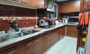 CASA FAMILIAR DE 2 PISOS