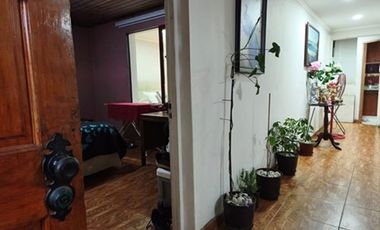 CASA FAMILIAR DE 2 PISOS