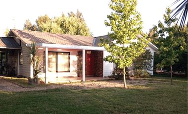 Amplia Casa en Fundo La Puerta