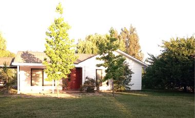 Amplia Casa en Fundo La Puerta