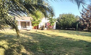 Amplia Casa en Fundo La Puerta