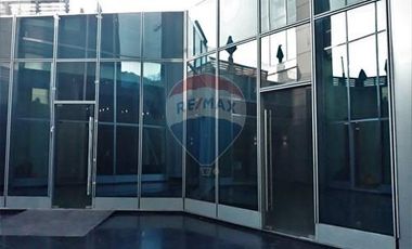 Local comercial planta libre