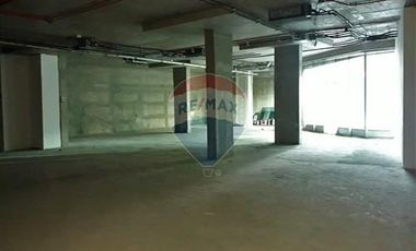 Local comercial planta libre