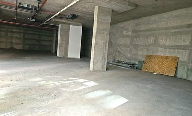 Local comercial planta libre