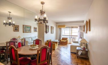 Venta  4 ambientes c/dependencia y guardacoche