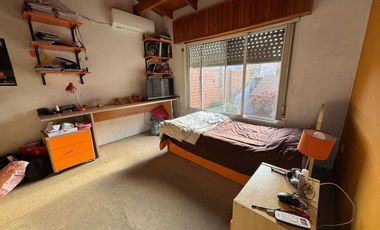 VENTA CASA PARA DOS FAMILIAS REMEDIOS DE ESCALADA