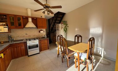 VENTA CASA PARA DOS FAMILIAS REMEDIOS DE ESCALADA