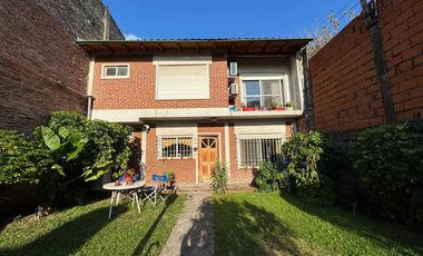 VENTA CASA PARA DOS FAMILIAS REMEDIOS DE ESCALADA