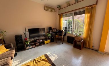 VENTA CASA PARA DOS FAMILIAS REMEDIOS DE ESCALADA