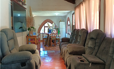 CASA EN RENTA EN LOS SAUCOS