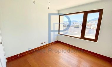 CASA MEDITERRÁNEA EN CONDOMINIO CON SEGURIDAD 24/7