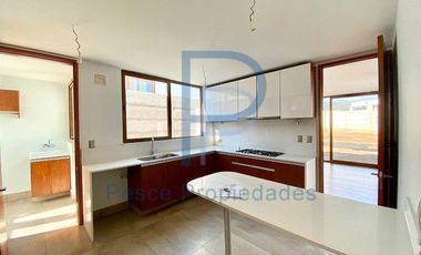 CASA MEDITERRÁNEA EN CONDOMINIO CON SEGURIDAD 24/7