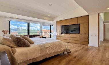 En Renta Exclusiva Casa en Azulejo Entrelomas