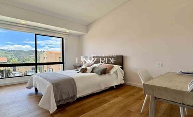 En Renta Exclusiva Casa en Azulejo Entrelomas