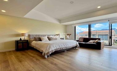 En Renta Exclusiva Casa en Azulejo Entrelomas