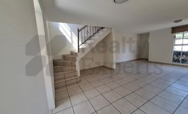 Casas en Renta en Villas del Campo