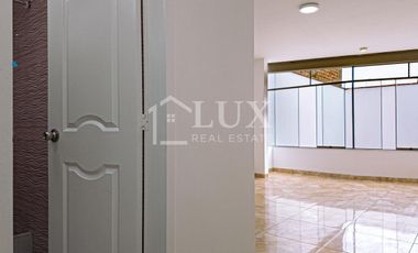 CASA EN REMODELACION EN LOS CEDROS DE CHORRILLOS