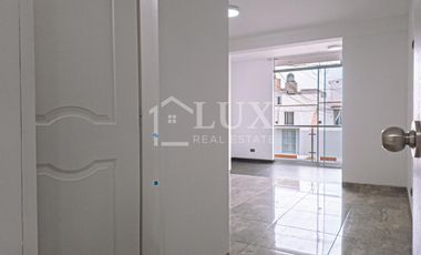 CASA EN REMODELACION EN LOS CEDROS DE CHORRILLOS