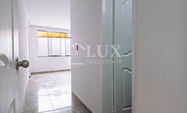CASA EN REMODELACION EN LOS CEDROS DE CHORRILLOS