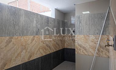 CASA EN REMODELACION EN LOS CEDROS DE CHORRILLOS