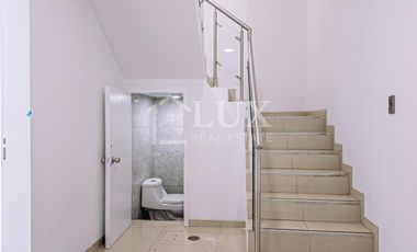 CASA EN REMODELACION EN LOS CEDROS DE CHORRILLOS