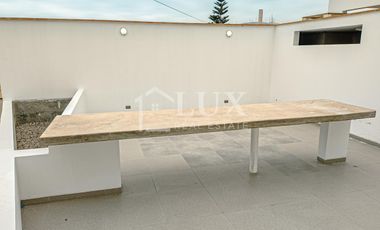 CASA EN REMODELACION EN LOS CEDROS DE CHORRILLOS