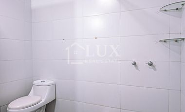 CASA EN REMODELACION EN LOS CEDROS DE CHORRILLOS