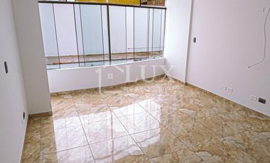 CASA EN REMODELACION EN LOS CEDROS DE CHORRILLOS