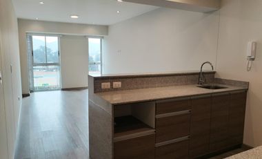 ALQUILER DE DEPARTAMENTO DE 105 M2 EN SURCO CERCA AL PUENTE PRIMAVERAo