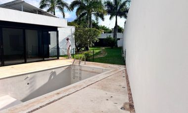 Casa en RENTA en privada Conkal Yucatán