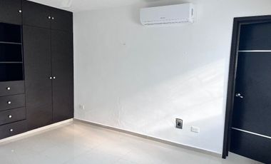 Casa en RENTA en privada Conkal Yucatán