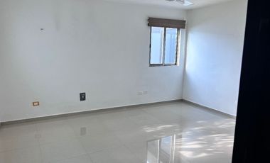 Casa en RENTA en privada Conkal Yucatán