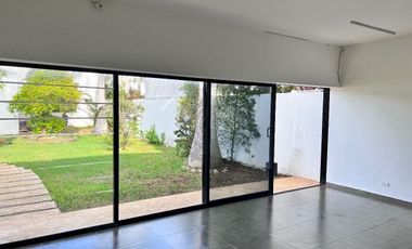 Casa en RENTA en privada Conkal Yucatán