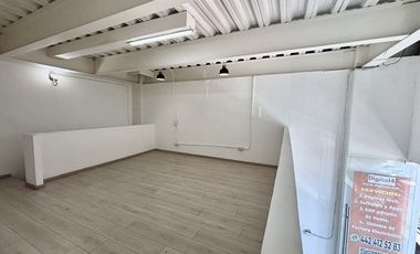 LOCAL COMERCIAL EN RENTA EXCELENTE UBICACIÓN PLAZA MASTER MILENIO III  QRO.