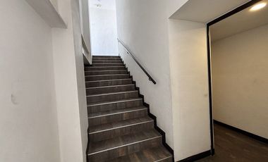 LOCAL COMERCIAL EN RENTA EXCELENTE UBICACIÓN PLAZA MASTER MILENIO III  QRO.