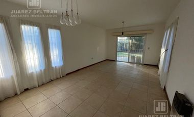 Alquiler 3 dormitorios - Villa  Allende Golf - Uspallata al 400