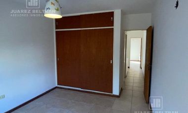 Alquiler 3 dormitorios - Villa  Allende Golf - Uspallata al 400