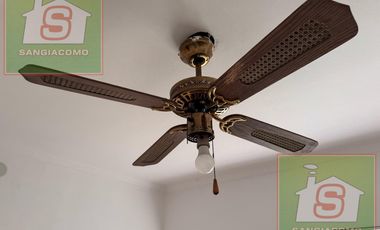 DEPTO tipo CASA 3 amb con patio y cochera. TEMPERLEY