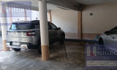 Cochera fija y cubierta en Villa Pueyrredon