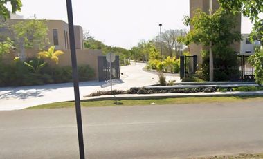 TERRENO EN NORTE MERIDA