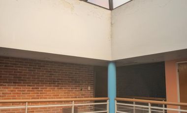 BANFIELD-CHALET 3 PLANTAS-4 DORMITORIOS