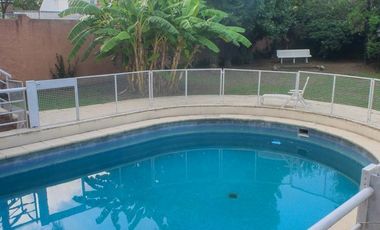 BANFIELD-CHALET 3 PLANTAS-4 DORMITORIOS