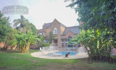 BANFIELD-CHALET 3 PLANTAS-4 DORMITORIOS