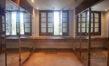 BANFIELD-CHALET 3 PLANTAS-4 DORMITORIOS